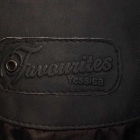Yessica Leather Jacket - Picture 4 of 8